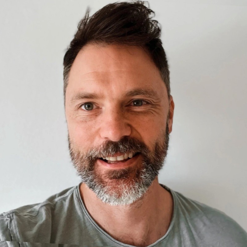 Simon Revington